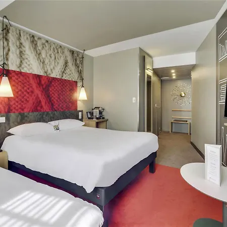 Ibis Germain En Laye Centre Hotel