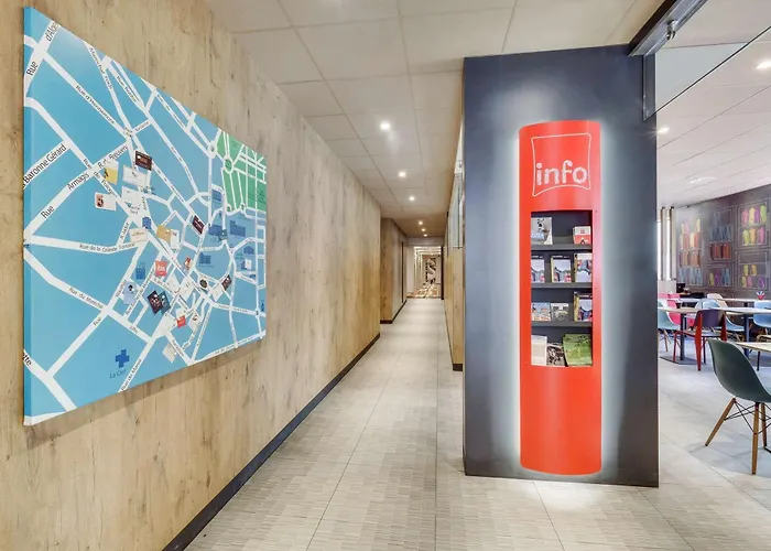 Ibis Germain En Laye Centre 3*