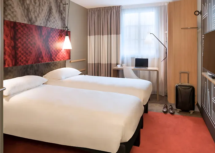 Ibis Germain En Laye Centre מלון 3*