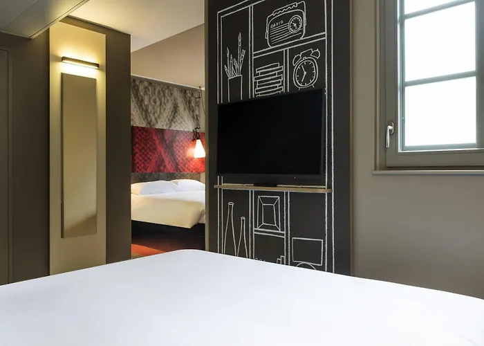 Ibis Germain En Laye Centre فندق سا جيرما أو لي