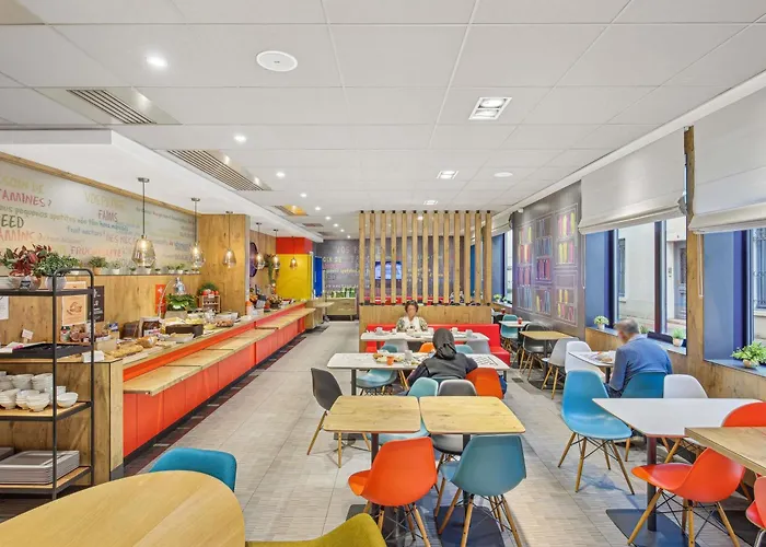 Ibis Germain En Laye Centre 3*