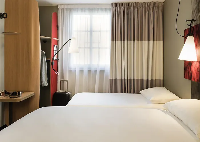 فندق Ibis Germain En Laye Centre سا جيرما أو لي