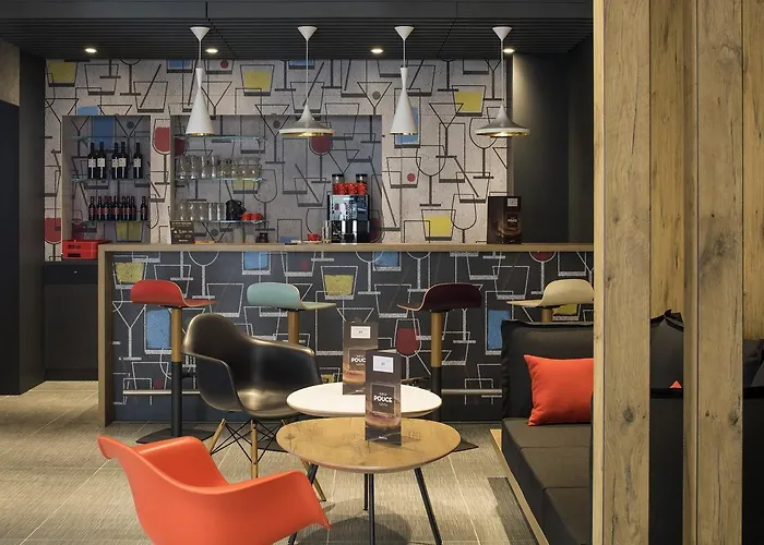 Ibis Germain En Laye Centre سا جيرما أو لي