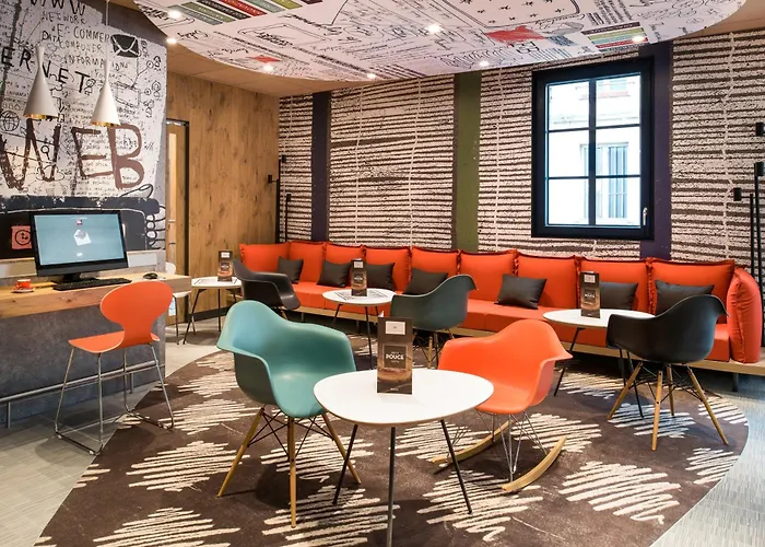 Ibis Germain En Laye Centre סן-ז'רמן-אן-לה